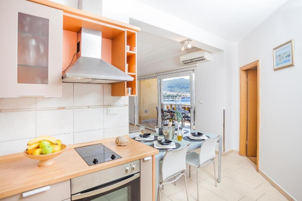 Apartments Dea Caeli ヴェラ・ルカ エクステリア 写真