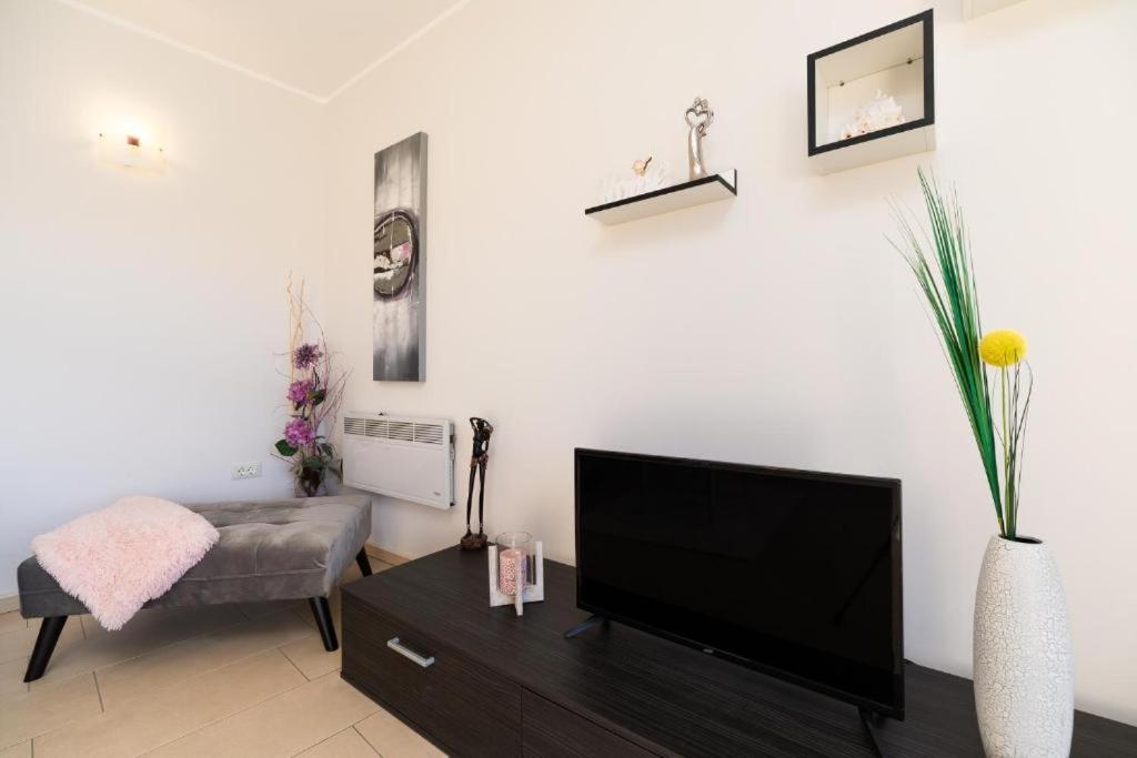 Apartments Dea Caeli ヴェラ・ルカ エクステリア 写真