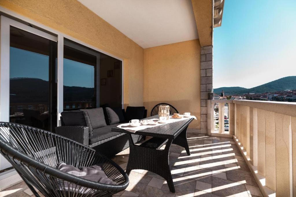 Apartments Dea Caeli ヴェラ・ルカ エクステリア 写真