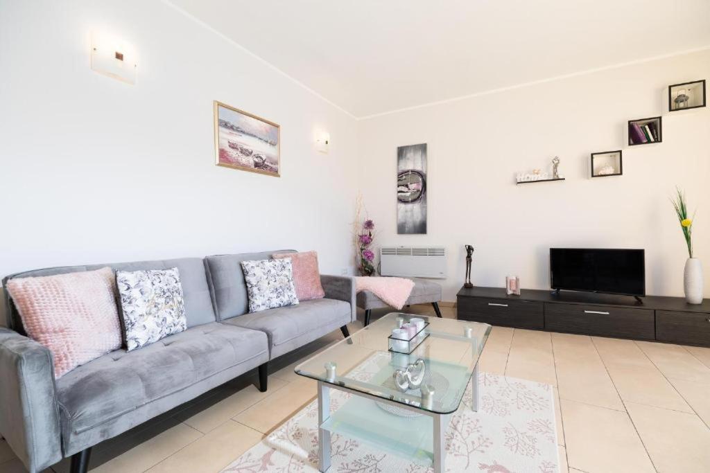 Apartments Dea Caeli ヴェラ・ルカ エクステリア 写真